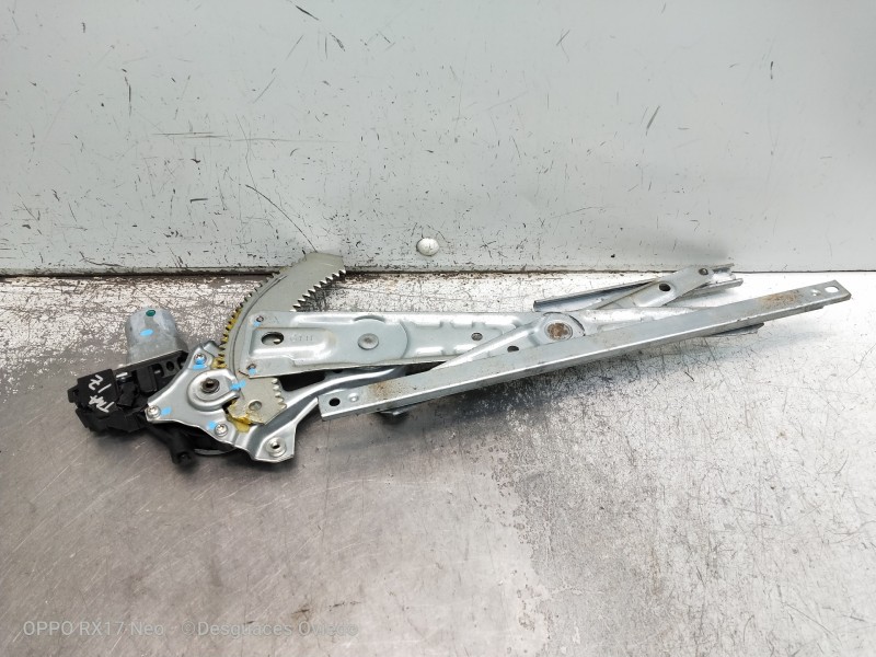 Recambio de elevalunas trasero izquierdo para nissan navara pick-up d23 2.3 dci referencia OEM IAM 827313SB0B 902060 4P