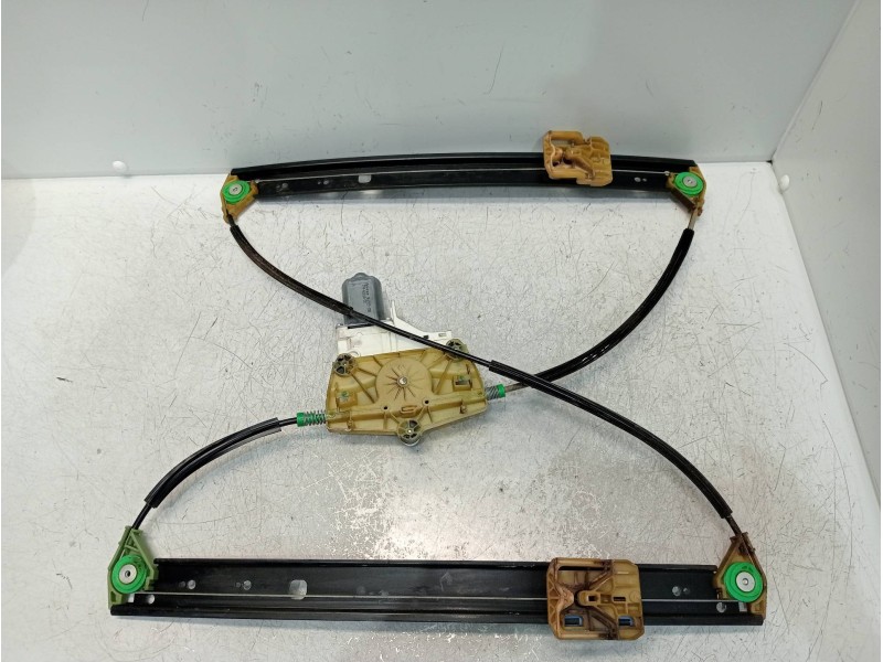 Recambio de elevalunas trasero izquierdo para audi q7 (4l) 3.0 tdi (176kw) referencia OEM IAM   