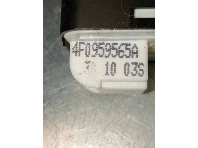 Recambio de mando elevalunas delantero izquierdo para audi q7 (4l) 3.0 tdi (176kw) referencia OEM IAM 4F0959655A  