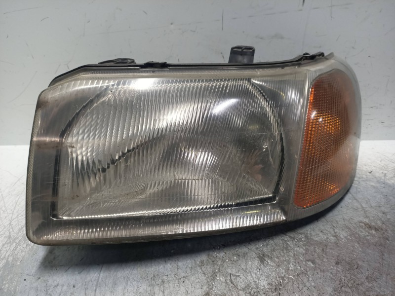 Recambio de faro izquierdo para land rover freelander (ln) 1.8 16v cat referencia OEM IAM   