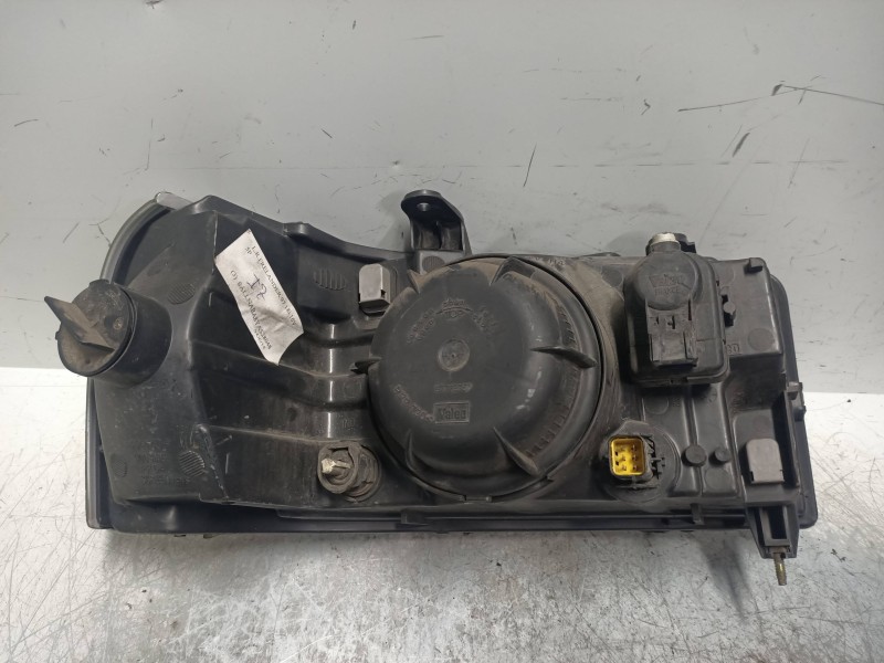 Recambio de faro izquierdo para land rover freelander (ln) 1.8 16v cat referencia OEM IAM   