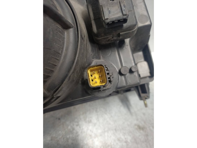 Recambio de faro izquierdo para land rover freelander (ln) 1.8 16v cat referencia OEM IAM   