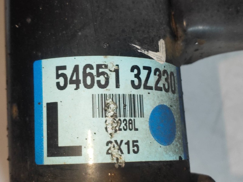 Recambio de amortiguador delantero izquierdo para hyundai i40 cw gl tecno referencia OEM IAM 546513Z230  