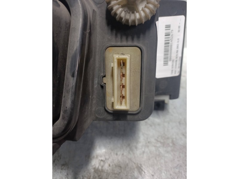 Recambio de faro derecho para seat cordoba berlina (6k2) glx referencia OEM IAM 6K1941009Q 67627551 