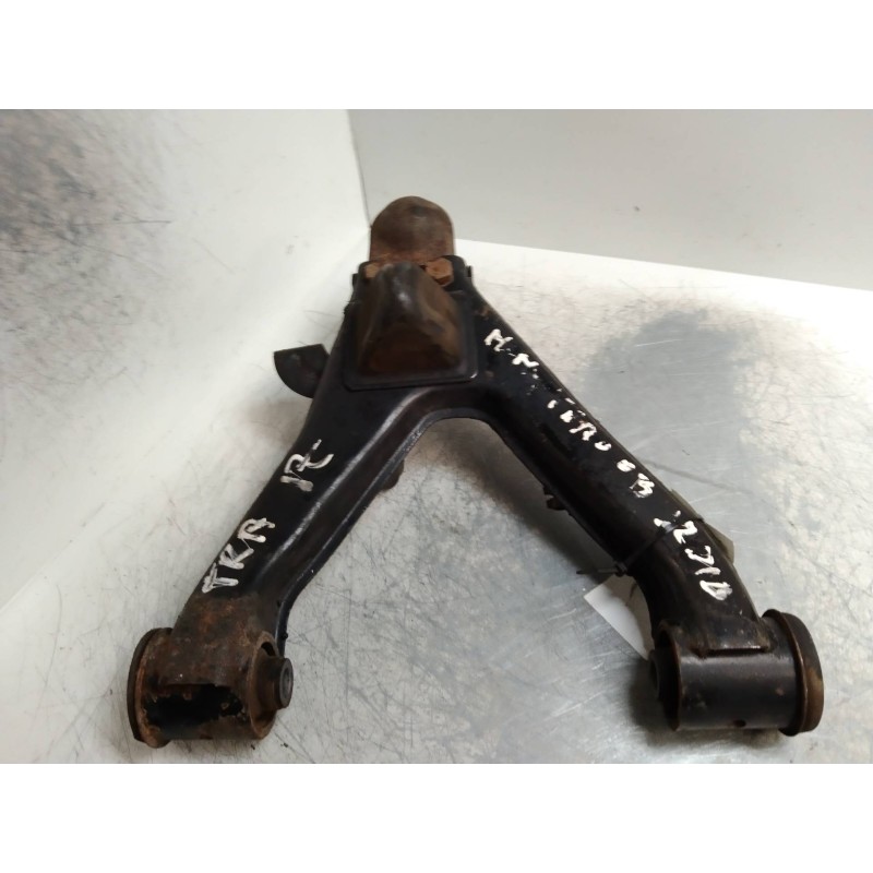 Recambio de brazo suspension superior trasero izquierdo para mitsubishi montero (v60/v70) 3.2 di-d cat referencia OEM IAM   