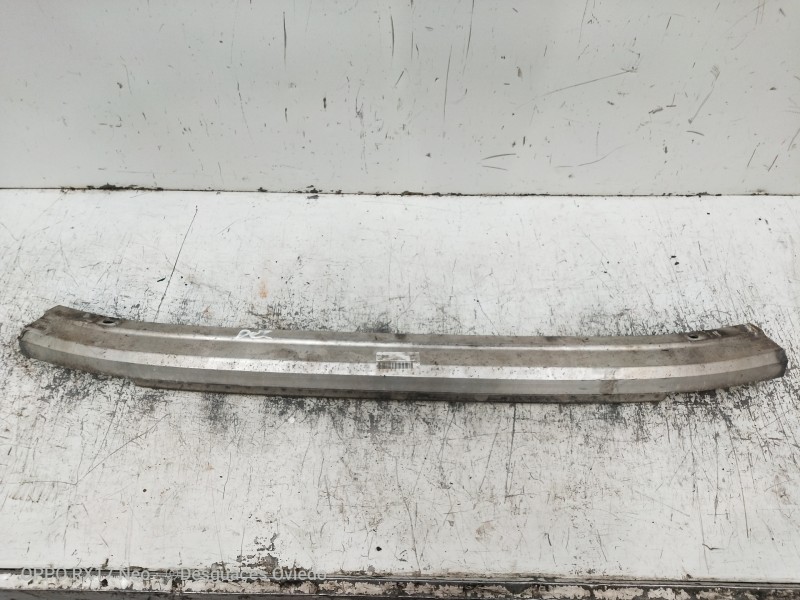 Recambio de refuerzo paragolpes delantero para audi q7 (4l) 3.0 tdi (176kw) referencia OEM IAM   