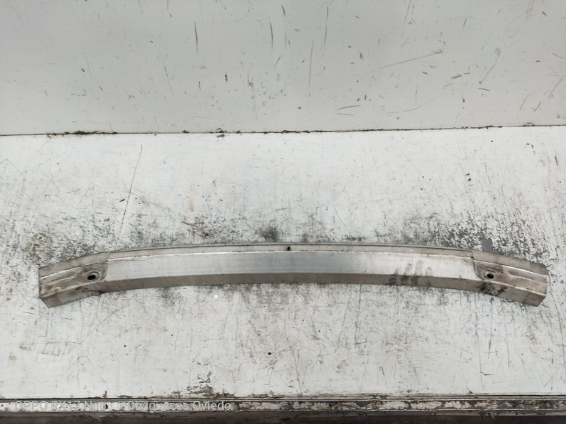 Recambio de refuerzo paragolpes delantero para audi q7 (4l) 3.0 tdi (176kw) referencia OEM IAM   
