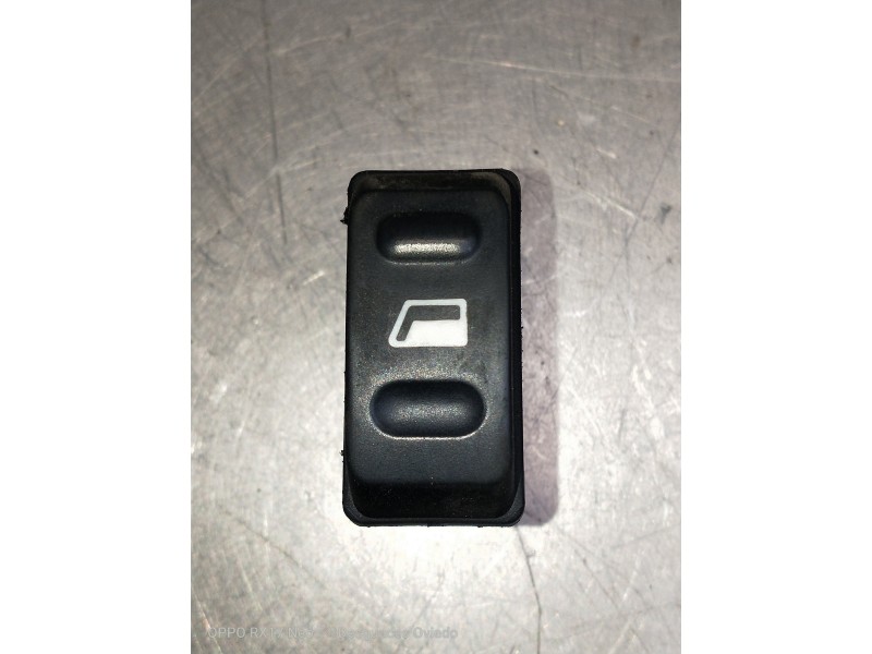 Recambio de mando elevalunas delantero derecho para citroen xsara berlina 1.9d attraction referencia OEM IAM   5P