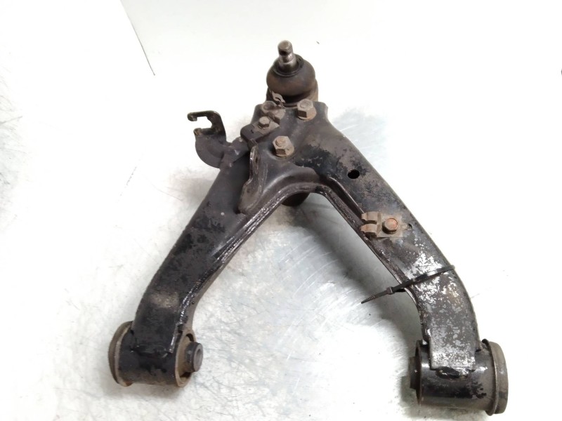 Recambio de brazo suspension superior trasero derecho para mitsubishi montero (v60/v70) 3.2 di-d cat referencia OEM IAM   