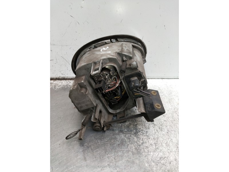 Recambio de faro izquierdo para lancia lybra berlina 1.9 jtd referencia OEM IAM SX38470748 PARA PULIR 