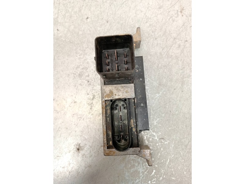 Recambio de caja precalentamiento para renault kangoo profesional referencia OEM IAM 271206395R  