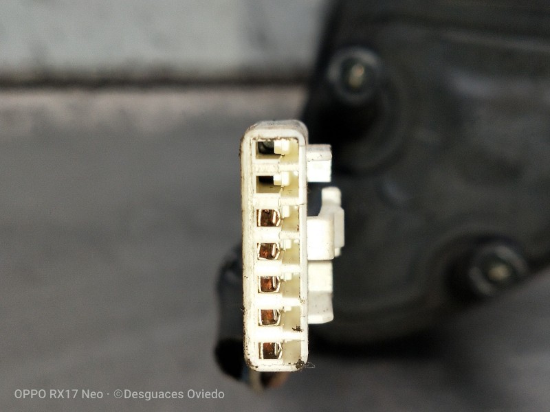 Recambio de retrovisor izquierdo para lancia lybra berlina 1.9 jtd referencia OEM IAM ELECTRICO 1 ENCHUFE 5 CABLES