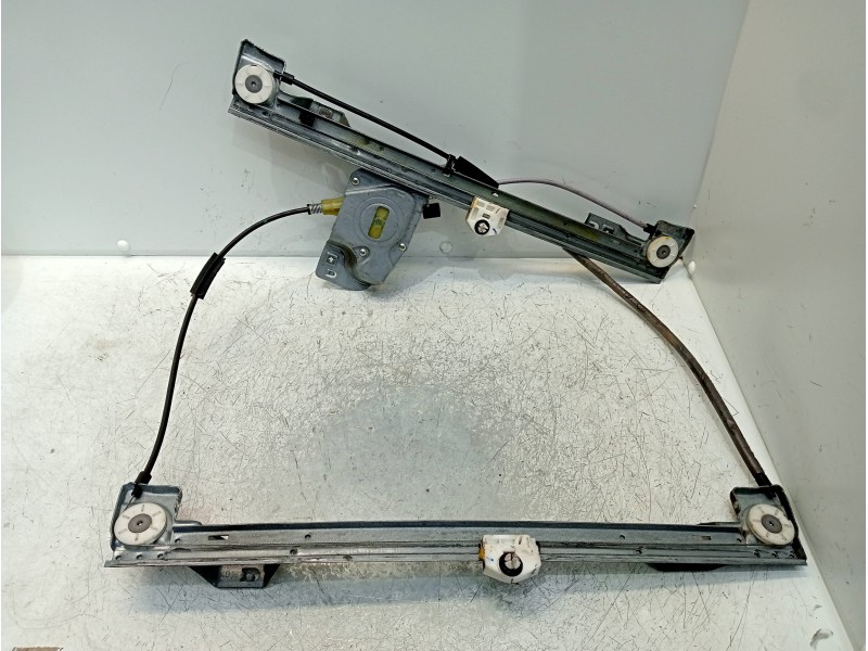 Recambio de elevalunas delantero derecho para renault kangoo profesional referencia OEM IAM 128001182B  5P