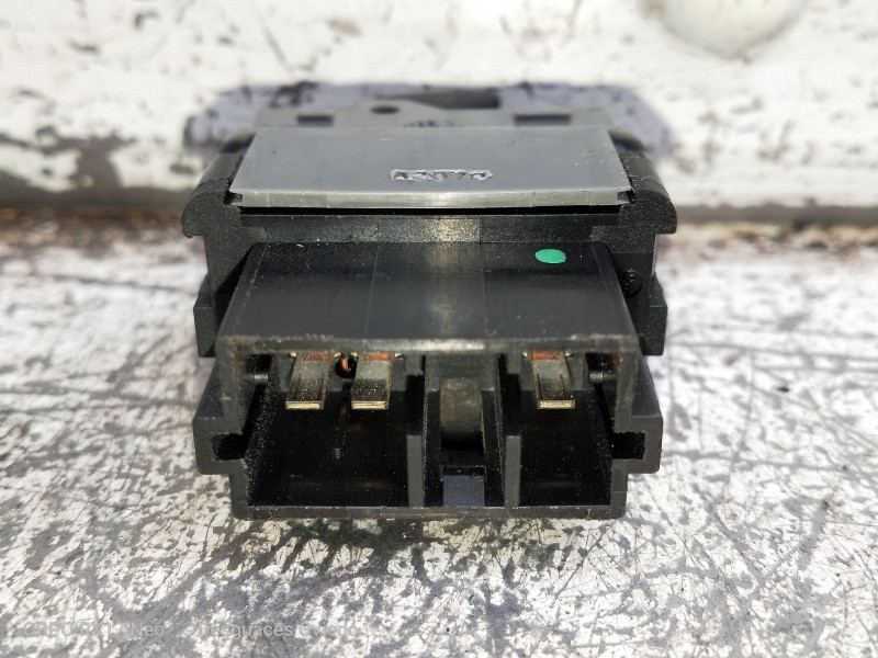 Recambio de mando elevalunas delantero derecho para peugeot 307 (s1) xr referencia OEM IAM   5P