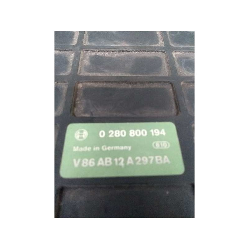 Recambio de centralita motor uce para ford escort berlina referencia OEM IAM 0280800194 V86AB12A297BA 