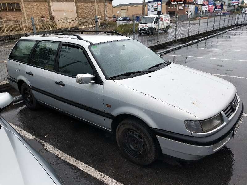 volkswagen passat variant (3a5) del año 2002