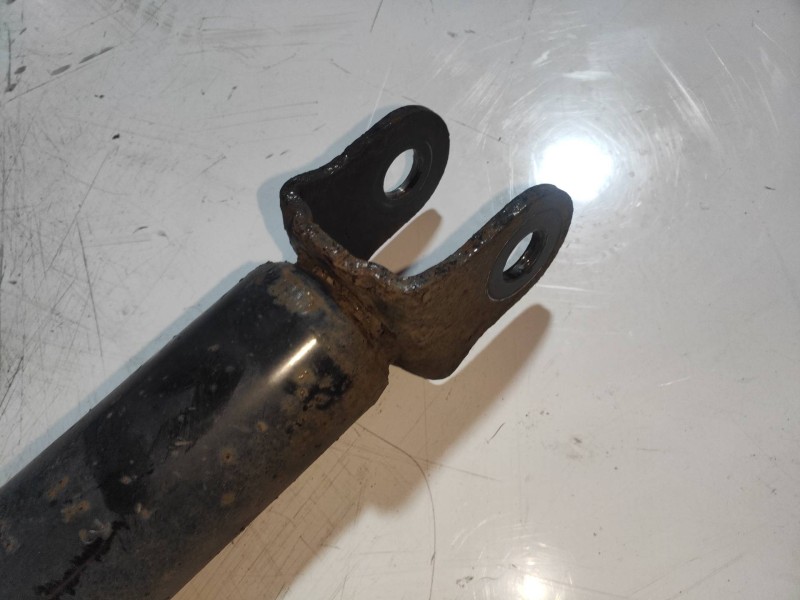 Recambio de amortiguador trasero izquierdo para hyundai i40 cw gl tecno referencia OEM IAM 553113Z110  