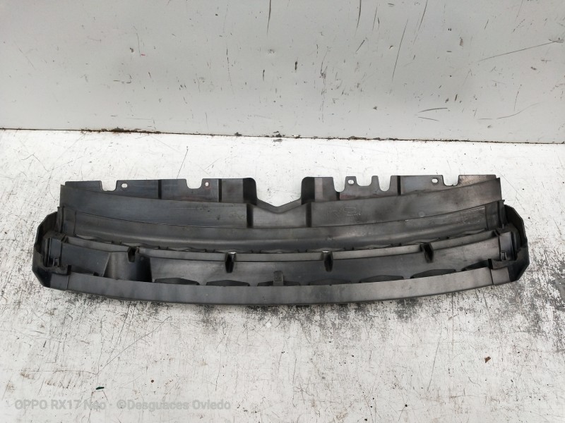 Recambio de rejilla delantera para land rover evoque dynamic referencia OEM IAM   