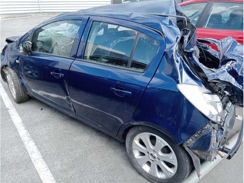 opel corsa d del año 2008