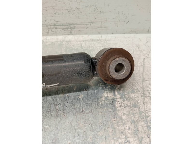 Recambio de amortiguador trasero izquierdo para hyundai elantra (ad)(2016) tecno referencia OEM IAM 55300F2510  