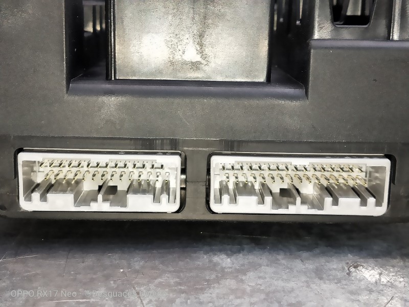 Recambio de caja reles / fusibles para land rover evoque dynamic referencia OEM IAM 3521AT510A  