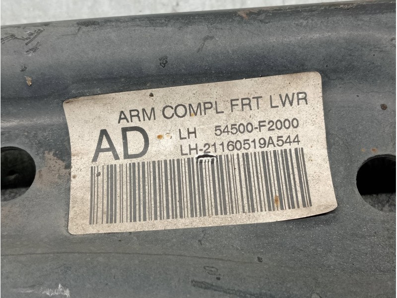 Recambio de brazo suspension inferior delantero izquierdo para hyundai elantra (ad)(2016) tecno referencia OEM IAM 54500F2000  