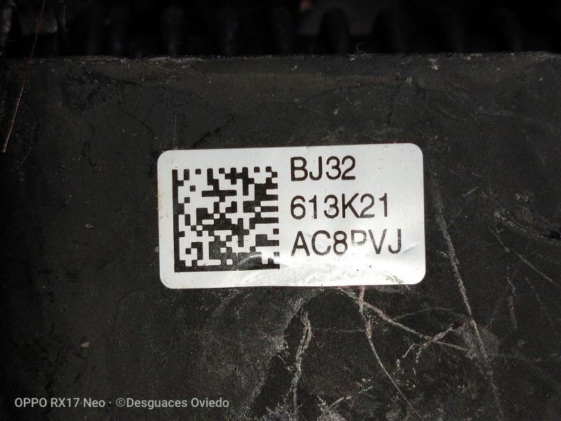Recambio de juego cinturones trasero para land rover evoque dynamic referencia OEM IAM 618582300B BJ32613K21 5P