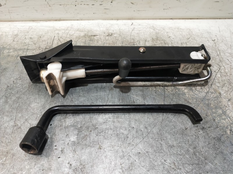 Recambio de gato para peugeot 307 (s1) xr referencia OEM IAM   