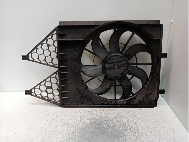 Recambio de electroventilador para volkswagen polo (6r1) advance referencia OEM IAM   