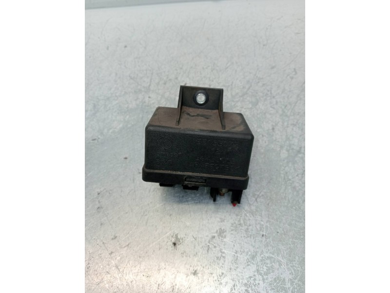 Recambio de caja precalentamiento para fiat panda van (i) (271) active 2 sitze referencia OEM IAM 55193073 38430003 