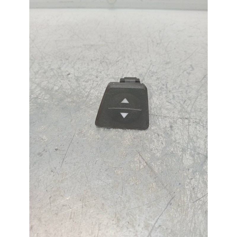 Recambio de mando elevalunas delantero izquierdo para fiat panda van (i) (271) active 2 sitze referencia OEM IAM   5P