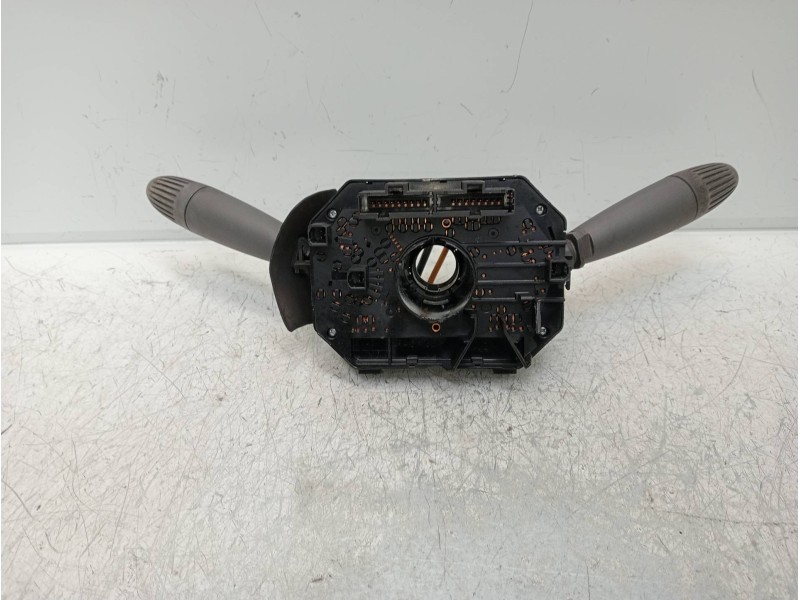 Recambio de mando luces para fiat panda van (i) (271) active 2 sitze referencia OEM IAM 735444636  