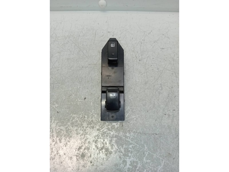 Recambio de mando elevalunas delantero derecho para kia sportage ex referencia OEM IAM   5P