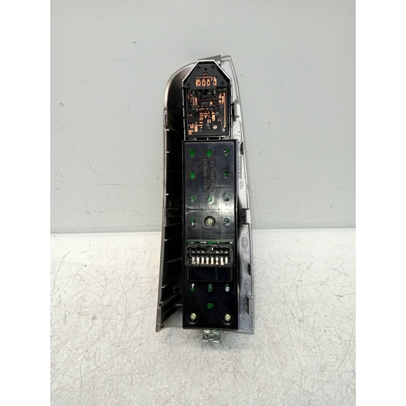 Recambio de mando elevalunas delantero izquierdo para kia sportage ex referencia OEM IAM   5P