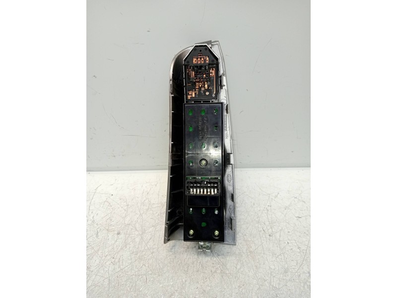 Recambio de mando elevalunas delantero izquierdo para kia sportage ex referencia OEM IAM   5P