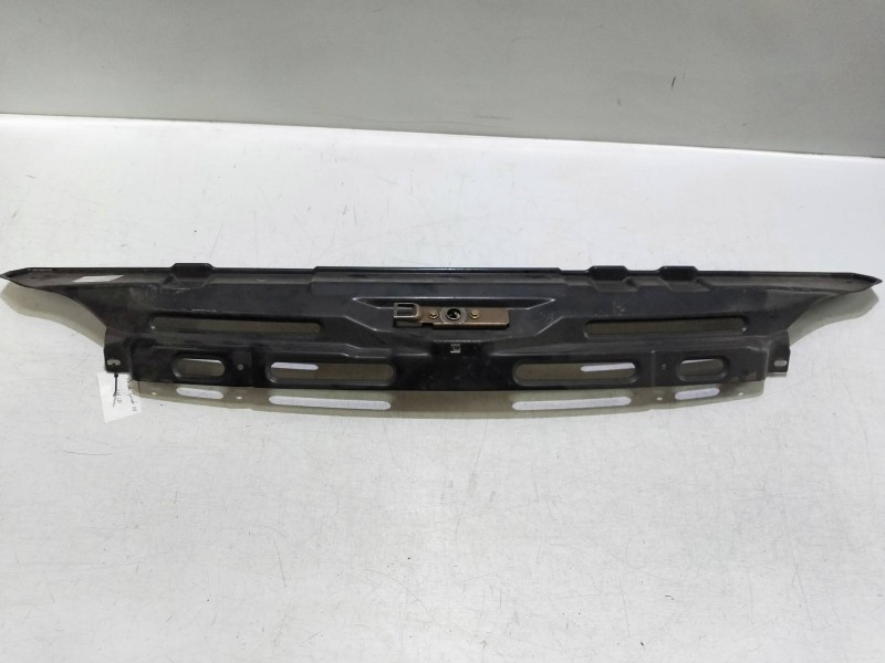 Recambio de panel frontal para mercedes sprinter 02.00  caja abierta, doble cab. 208 cdi (901.6/902.621-622) referencia OEM IAM 