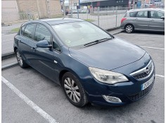 opel astra j lim. del año 2010