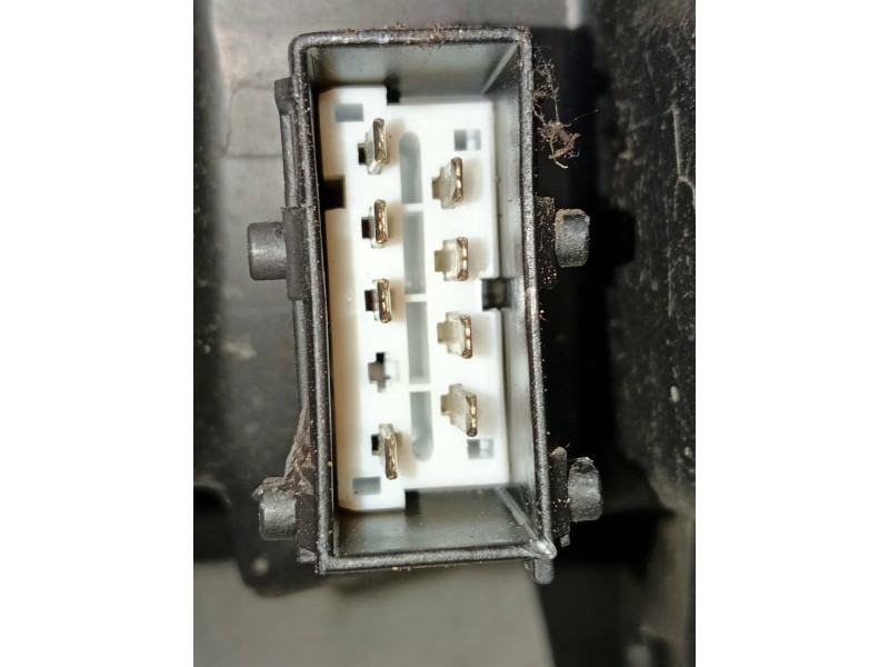 Recambio de faro derecho para peugeot 407 sw sr confort referencia OEM IAM 9660235980 0301213202 