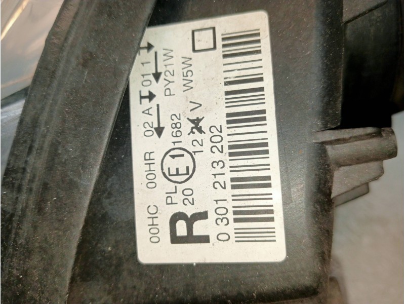 Recambio de faro derecho para peugeot 407 sw sr confort referencia OEM IAM 9660235980 0301213202 