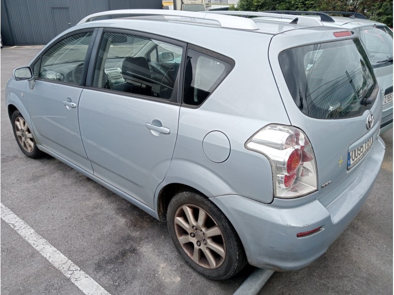toyota corolla verso (r1) del año 2006