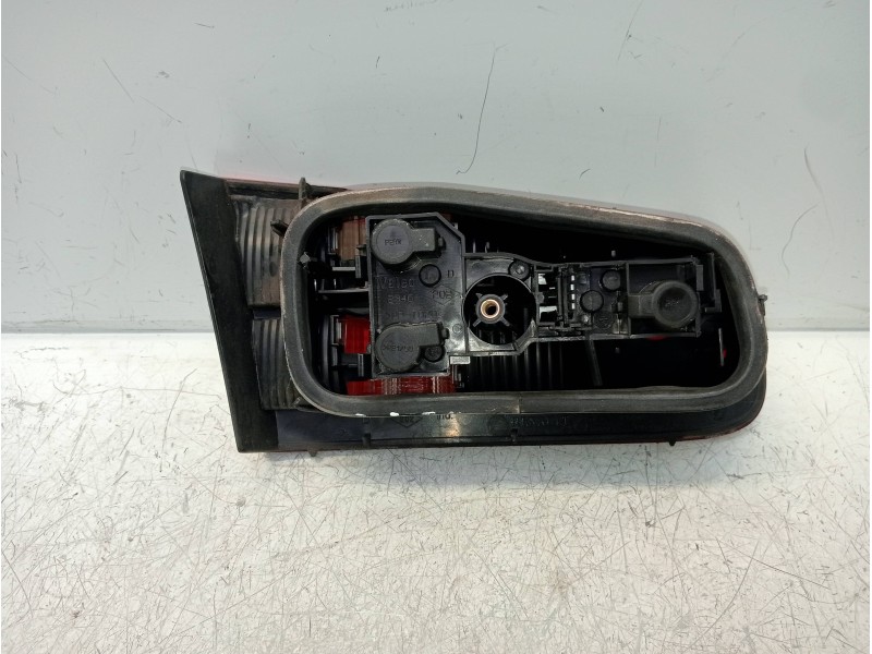 Recambio de piloto trasero derecho interior para renault laguna ii (bg0) authentique referencia OEM IAM 8200002476  
