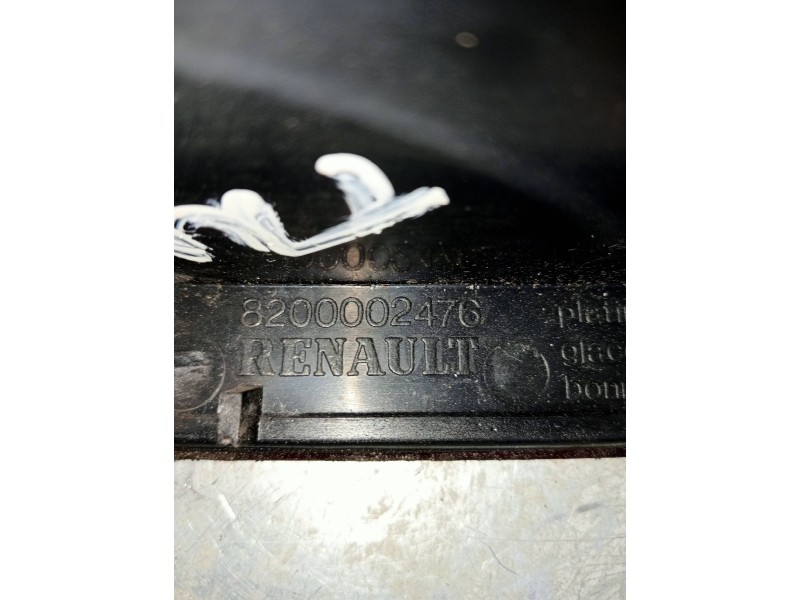 Recambio de piloto trasero derecho interior para renault laguna ii (bg0) authentique referencia OEM IAM 8200002476  