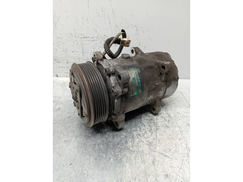 Recambio de compresor aire acondicionado para citroen xsara picasso 2.0 hdi vivace referencia OEM IAM SD7V161227F 9640486480 