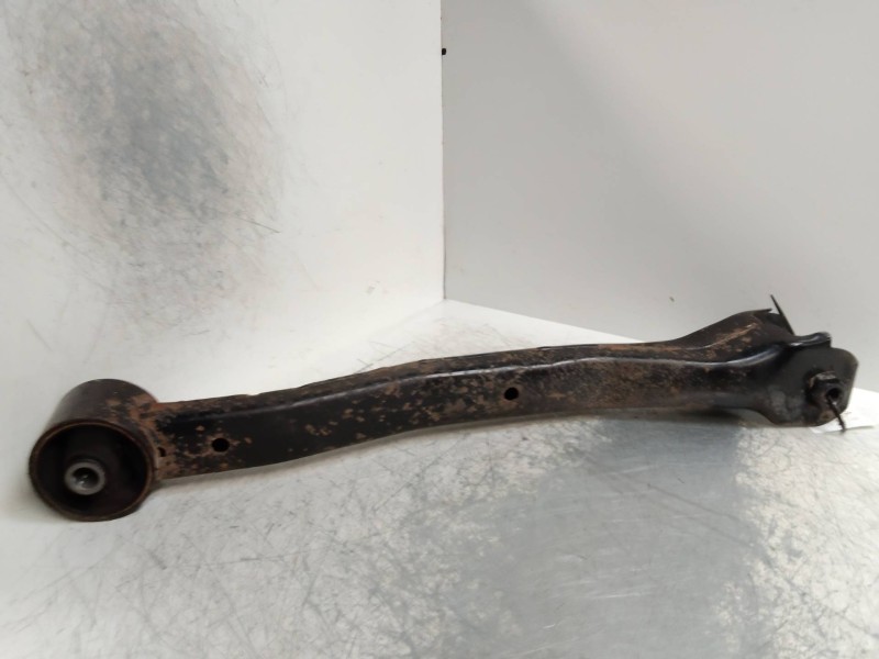 Recambio de brazo suspension inferior trasero izquierdo para mitsubishi montero (v80/v90) 3.2 di-d cat referencia OEM IAM   