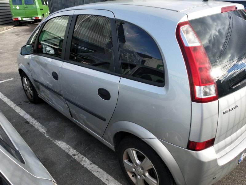 opel meriva del año 2006