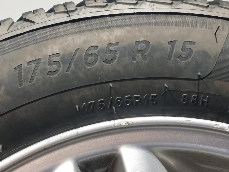 Recambio de juego llantas para mini mini (r56) cooper referencia OEM IAM   175/65/15