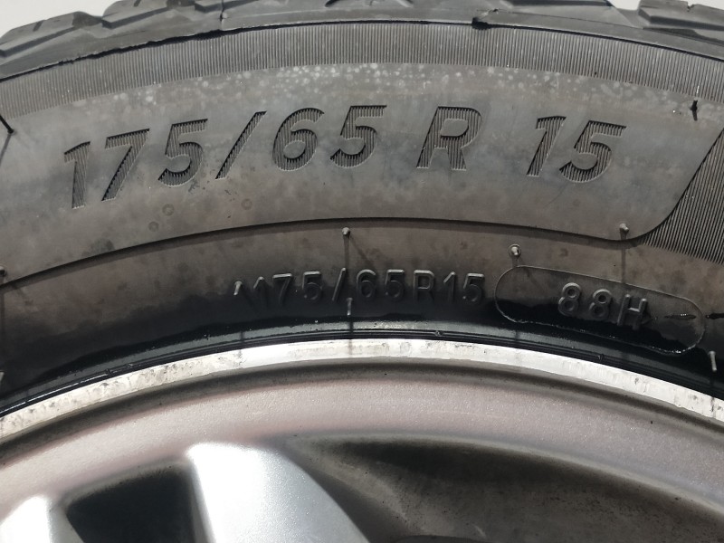 Recambio de juego llantas para mini mini (r56) cooper referencia OEM IAM   175/65/15