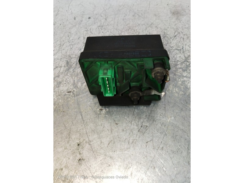 Recambio de caja precalentamiento para peugeot 605 stdt referencia OEM IAM   