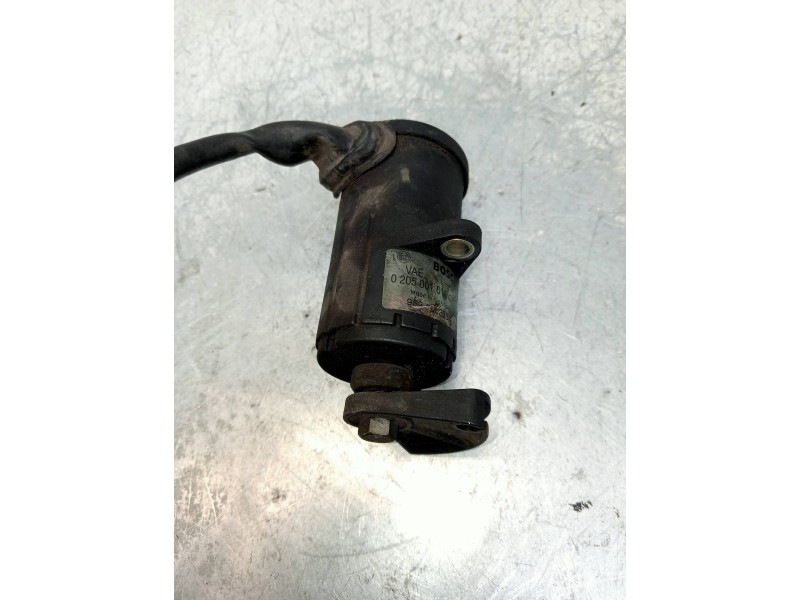 Recambio de potenciometro pedal para peugeot 605 stdt referencia OEM IAM 0205001015  