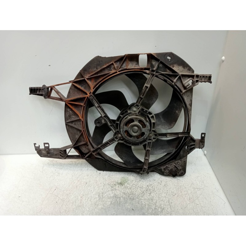 Recambio de electroventilador para renault trafic caja cerrada (ab 4.01) l1h1 2,90t caja cerrada, corto referencia OEM IAM 82006